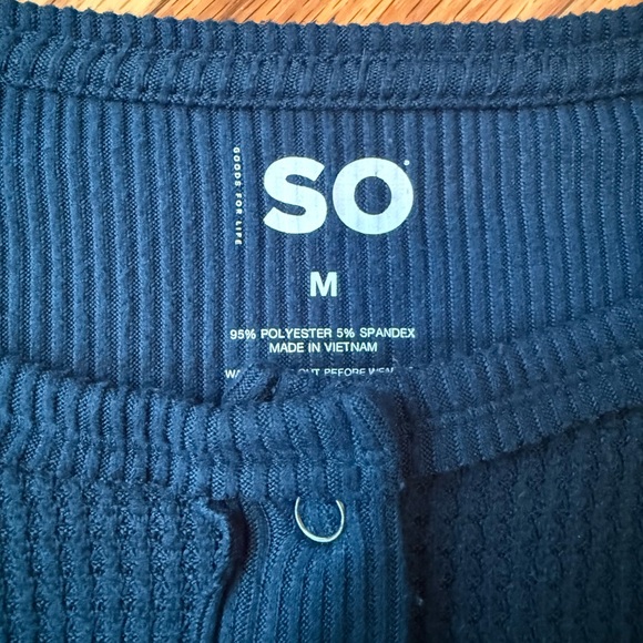 SO Dark Blue Ribbed Buttoned Top - Picture 2 of 3